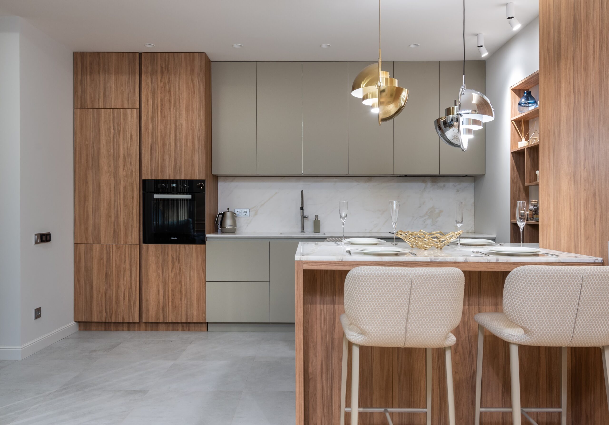 Contemporary interior with coordinated finishes and furnishings